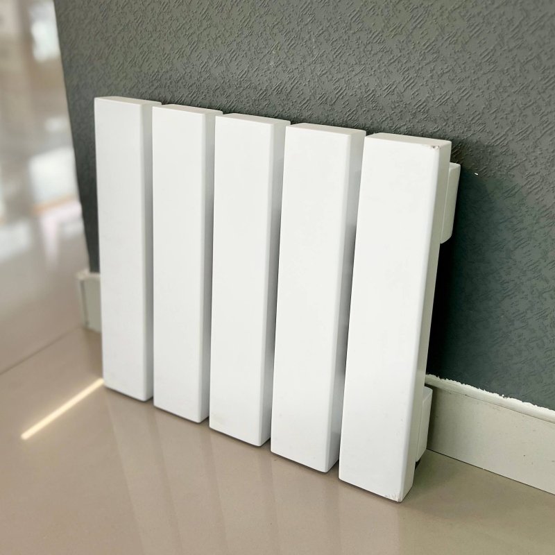 Вертикальный WarmMet Flat V 60x30 300 -5 секций - 340 мм (0 Вт), По чертежу (9016 RAL мат)