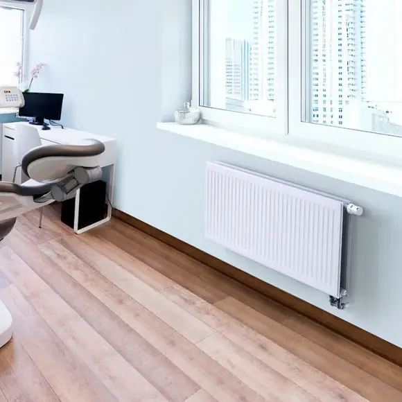 Радиатор панельный Royal Thermo VENTIL HYGIENE VH10 высотой 400 мм