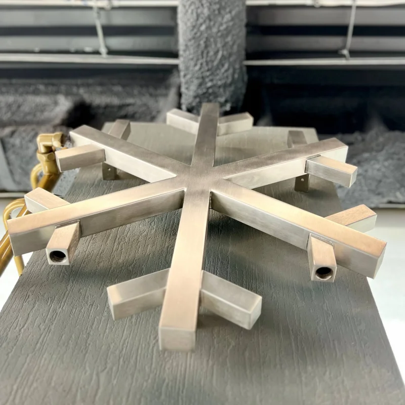 Дизайн полотенцесушитель CARISA SNOWFLAKE 600*600 STP