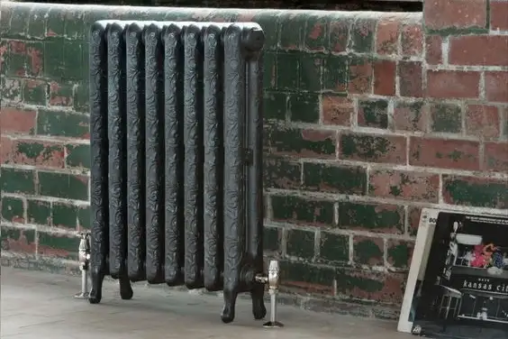 Чугунный радиатор Retro Style Leeds высотой 680 мм